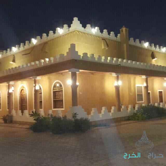 مقاول تراث شعبي